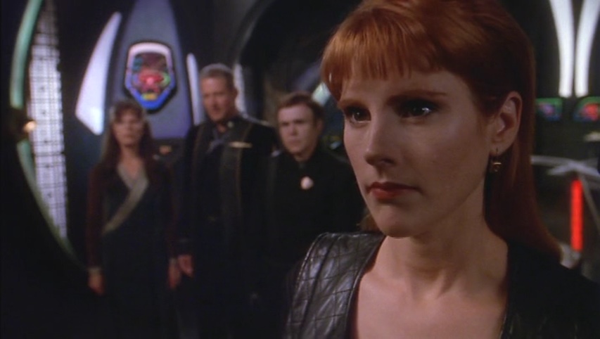 Lyta on the White Star bridge with Sheridan, Delenn and Bester